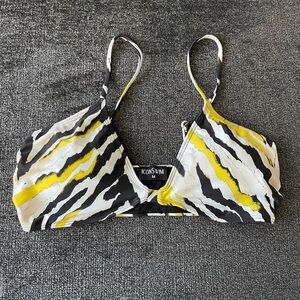 Icon Swim | Women's Zebra Print Bikini Top - Black, White, Yellow | Size Medium
